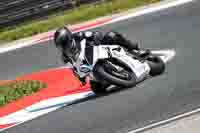 cadwell-no-limits-trackday;cadwell-park;cadwell-park-photographs;cadwell-trackday-photographs;enduro-digital-images;event-digital-images;eventdigitalimages;navarra;no-limits-trackdays;peter-wileman-photography;racing-digital-images;trackday-digital-images;trackday-photos